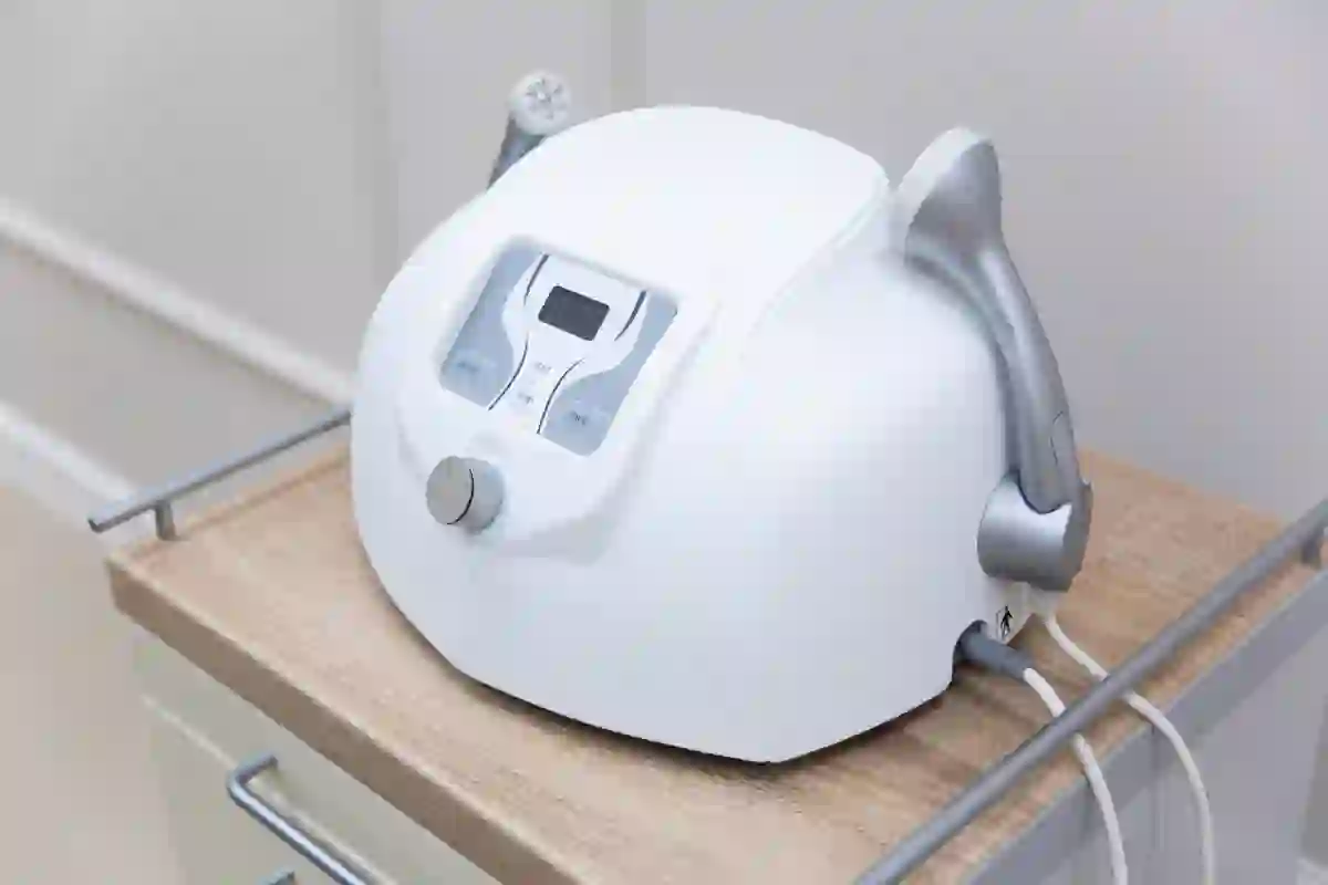 Illustrative photo of a radiofrequency and electromagnetic body-contouring device — the same non-invasive technology category used for EndoContour at Rejuvena Bedford