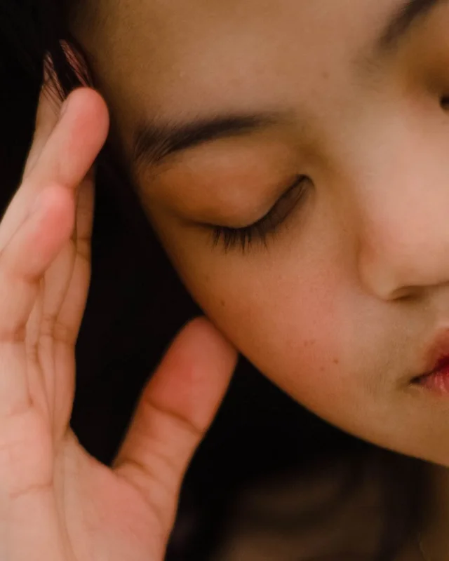 Natural image showing dry, lacklustre skin